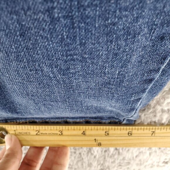 Levis Jeans Womens 32 Blue High Waisted Mom Jeans Stretch Denim - Picture 10 of 12